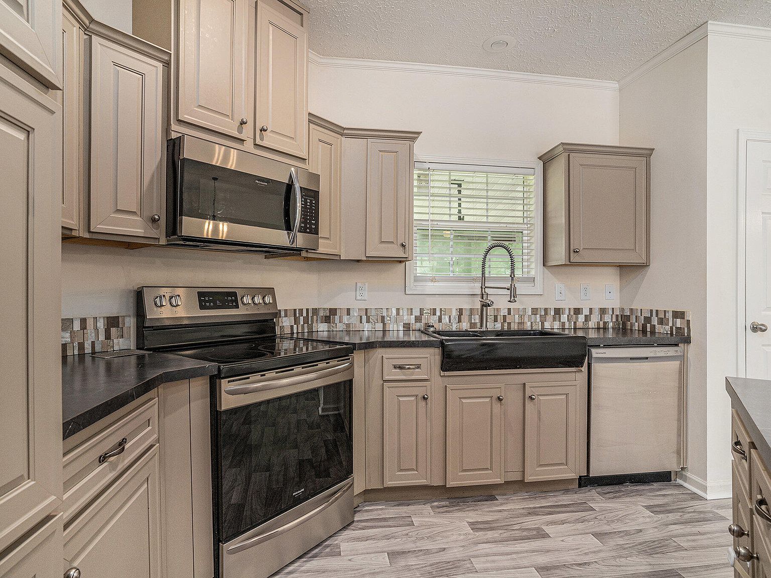 110 Barton Ln Summerville, SC 29483  | New build