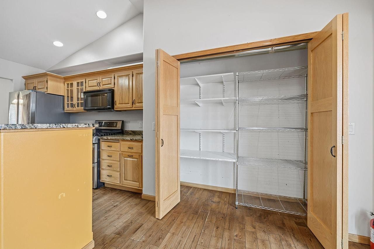 N1617 Carlin Rd Fort Atkinson, WI 53538  | Single Family