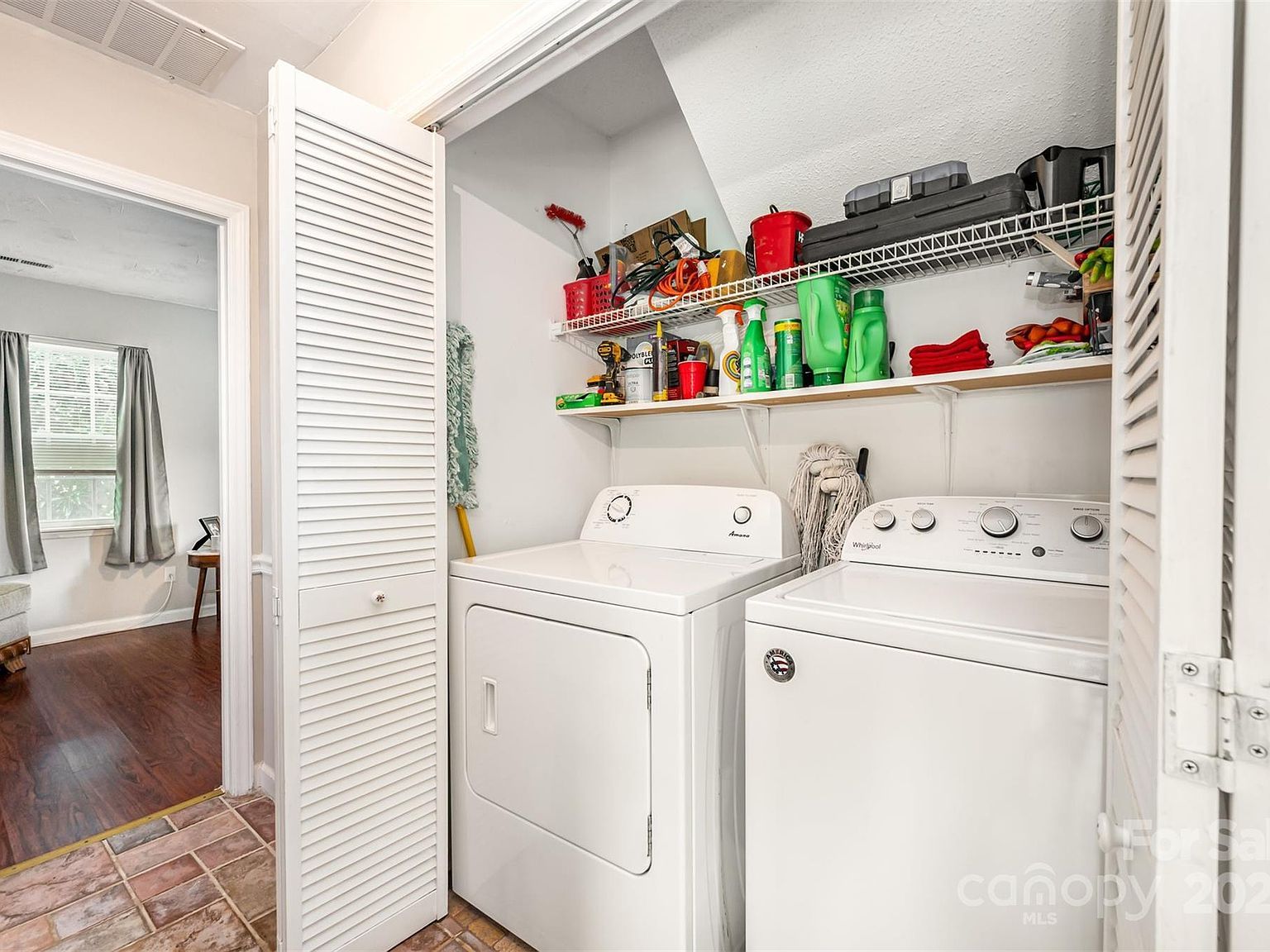 2424 Castlecomer Dr Charlotte, NC 28262 | Single Family