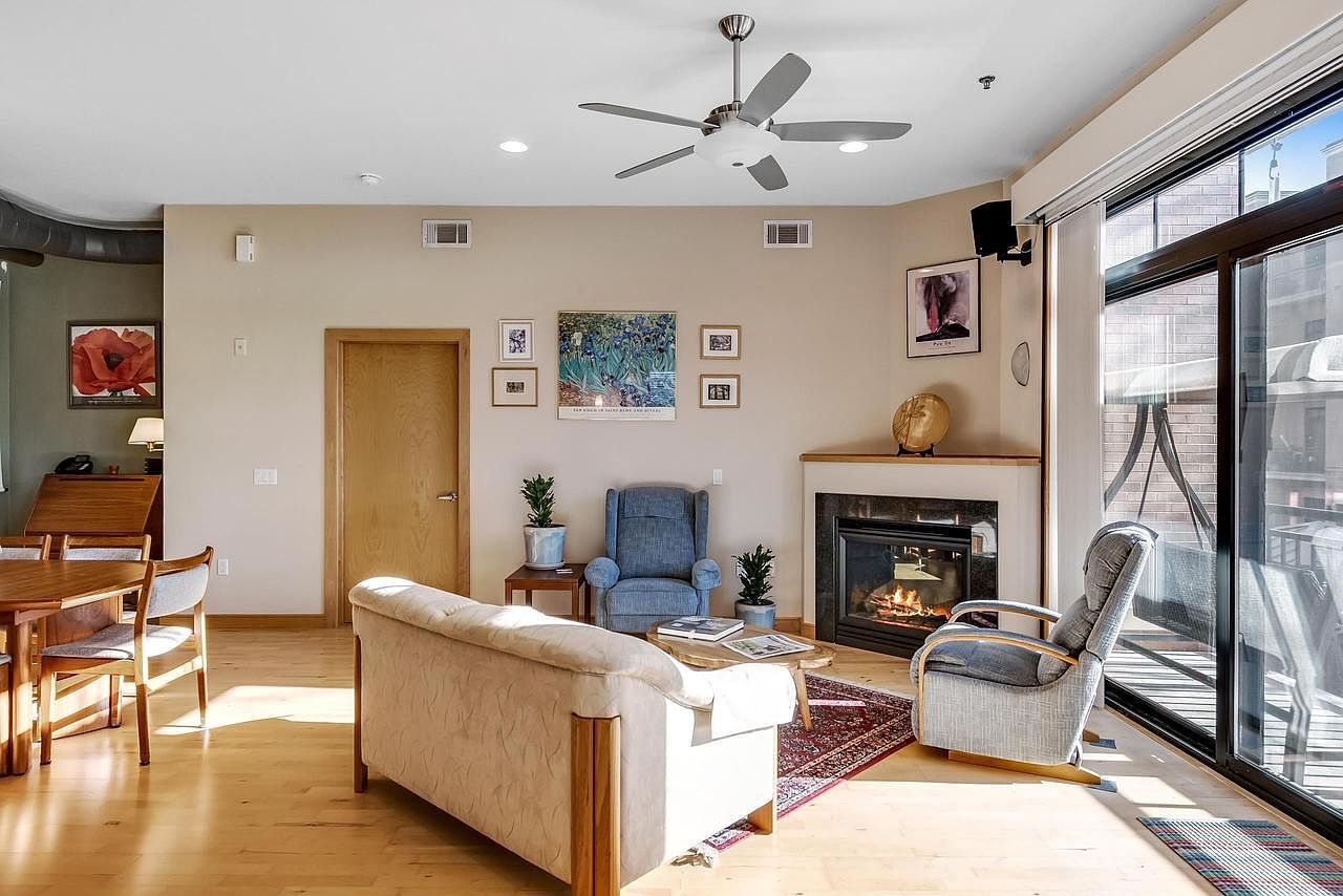 615 W Main St APT 210 Madison, WI 53703 | Condominium