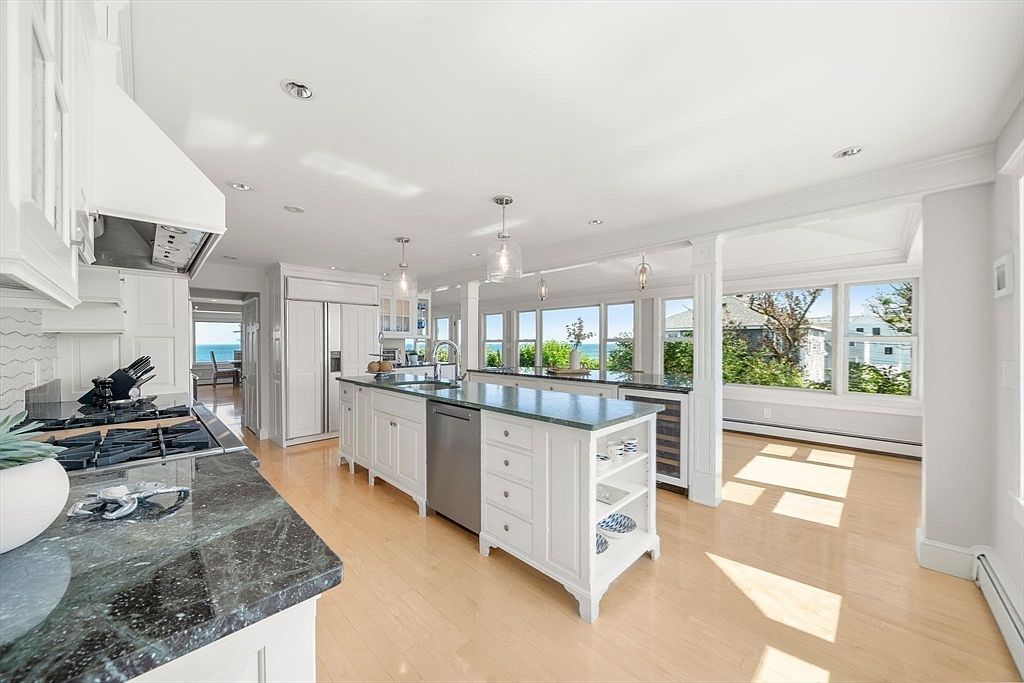 71 Gurnet Rd Duxbury, MA 02332  | Single Family