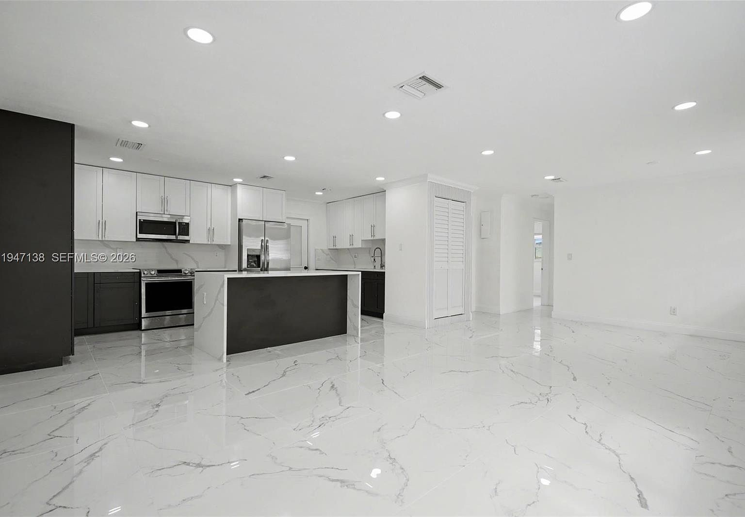 317 NW 27th St Fort Lauderdale, FL 33311  | Single Family