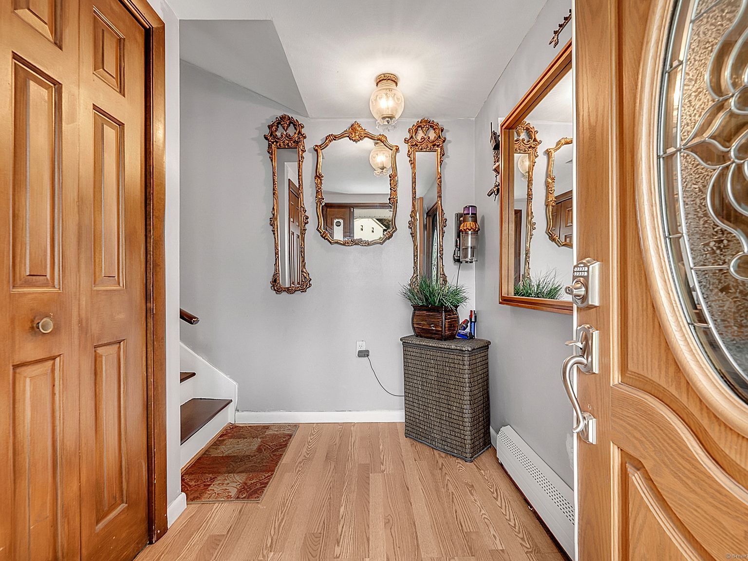 124 Williamson Dr Waterbury, CT 06710  | Single Family