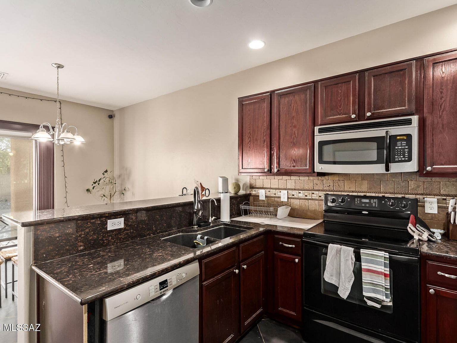 5758 E Camino Nuestras Casas Tucson, AZ 85756  | Single Family