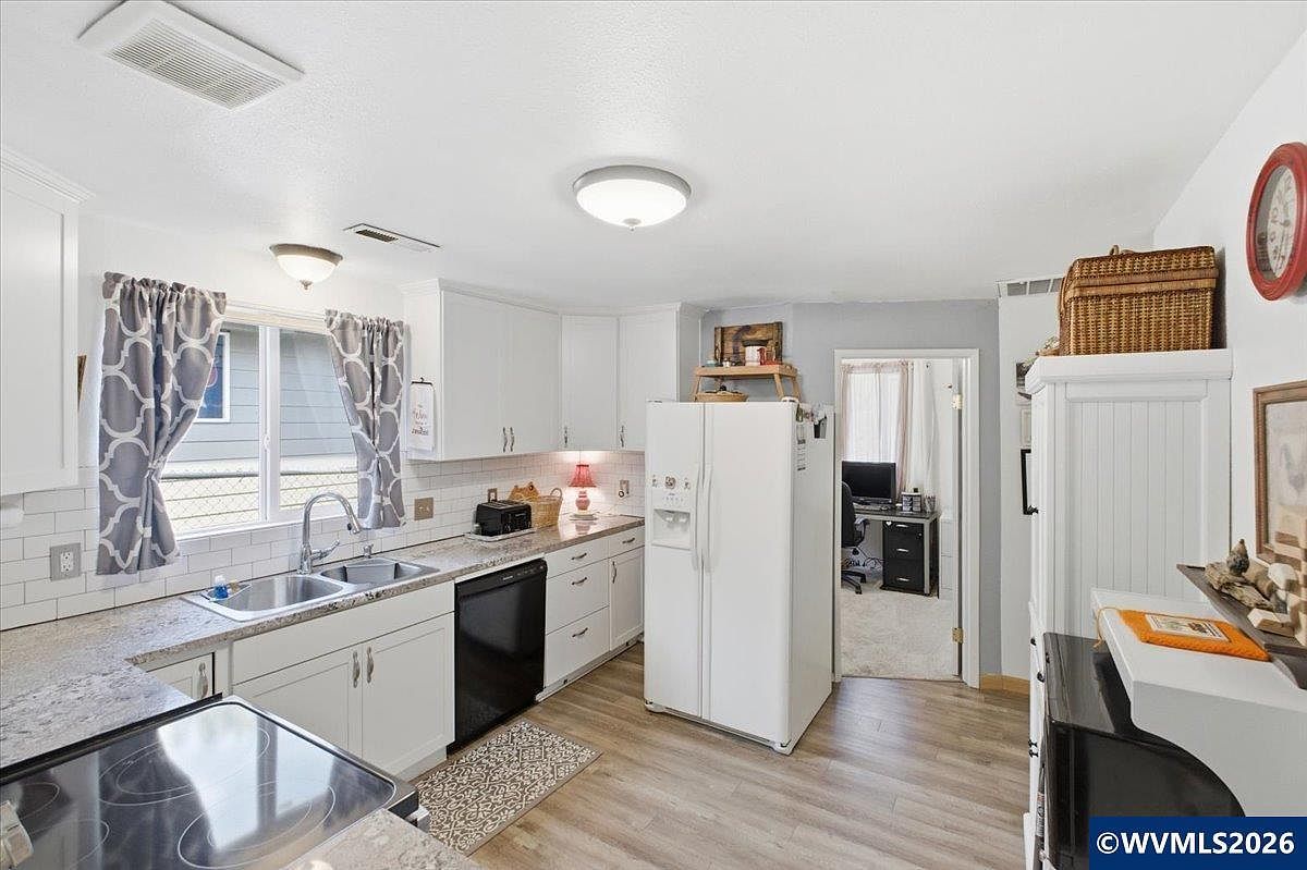 2295 Cedar St Sweet Home, OR 97386 | Single Family