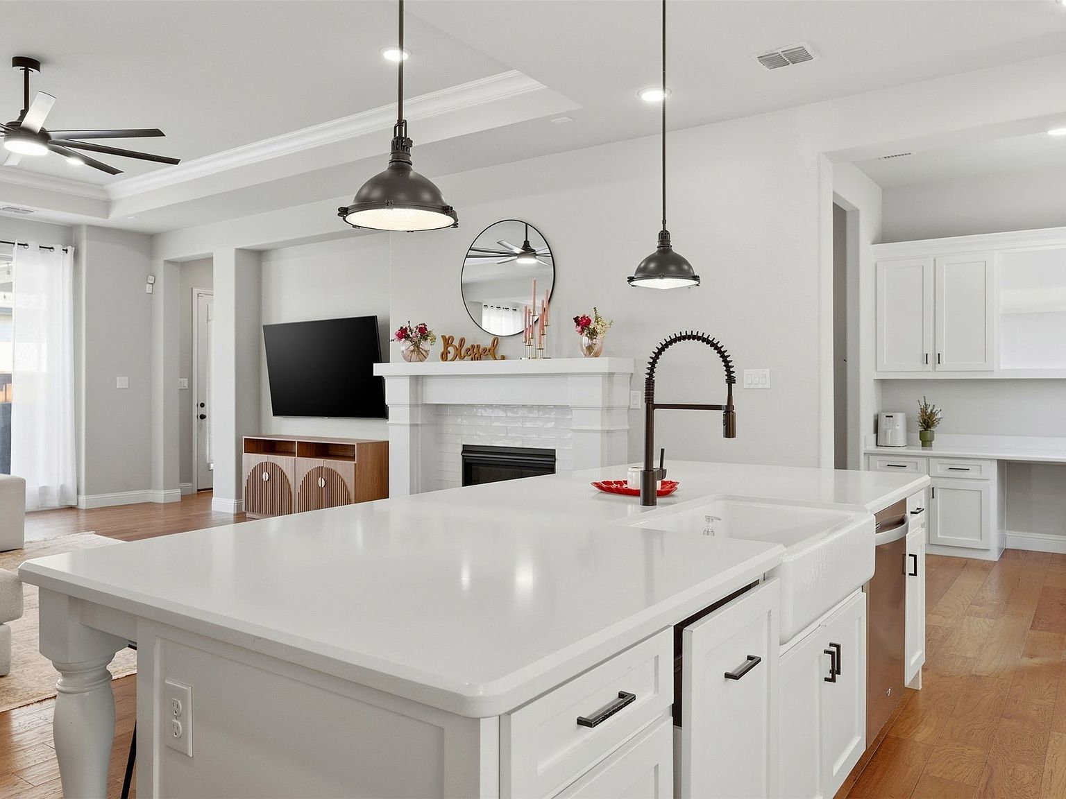 1910 Green Jasper Pl Arlington, TX 76005  | Single Family