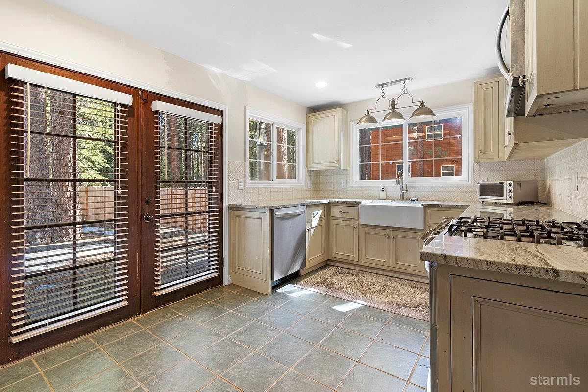 1251 Tata Ln South Lake Tahoe, CA 96150  | Single Family