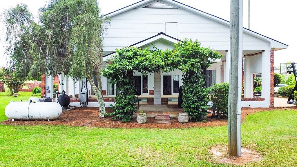 2780 Highway 37 E Camilla, GA 31730  | Single Family