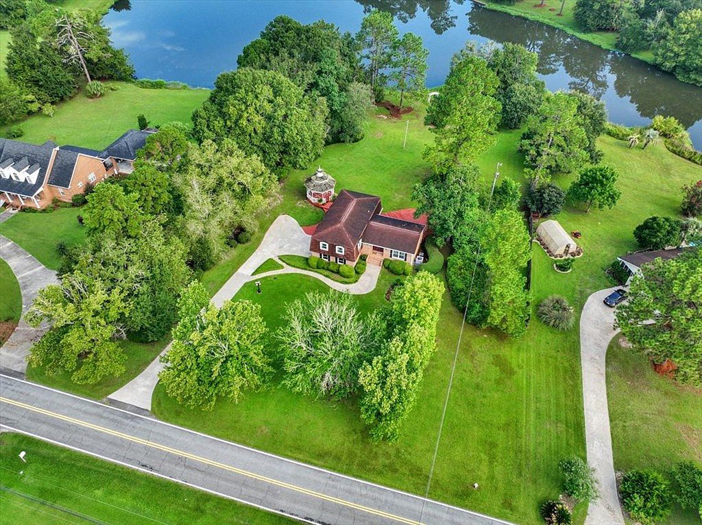 304 Clubview Dr Moultrie, GA 31768 | Single Family