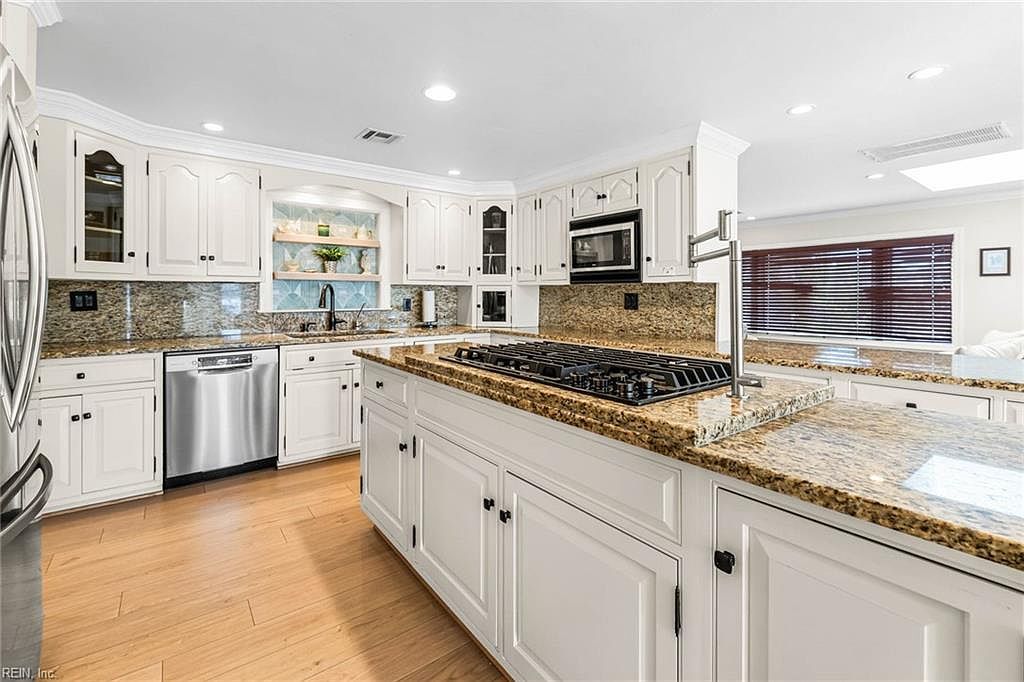 2001 English Cedar Cir Virginia Beach, VA 23451  | Single Family