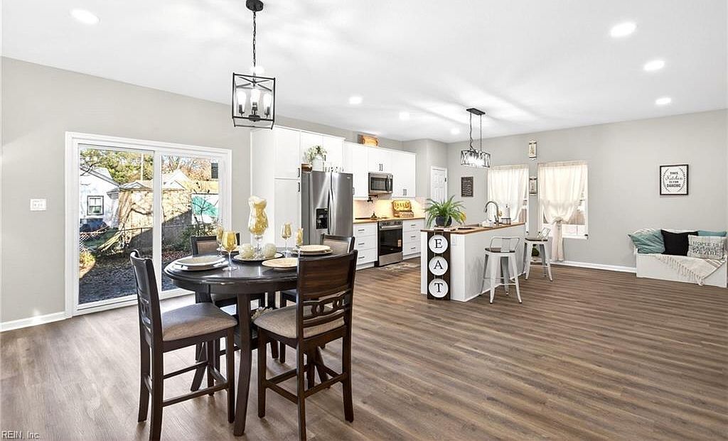 1034 Hannah St Norfolk, VA 23505  | Single Family