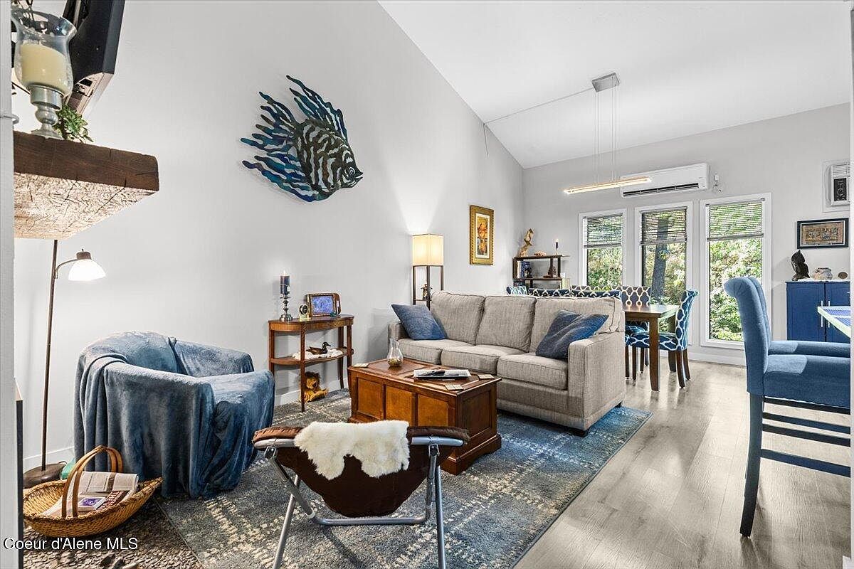 5276 W Racquet Rd UNIT 11 Rathdrum, ID 83858 | Condominium