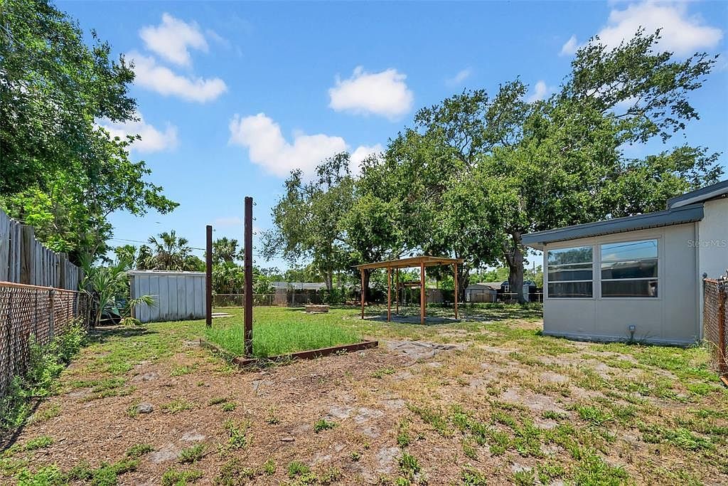 762 77th Ave N Saint Petersburg, FL 33702  | Single Family