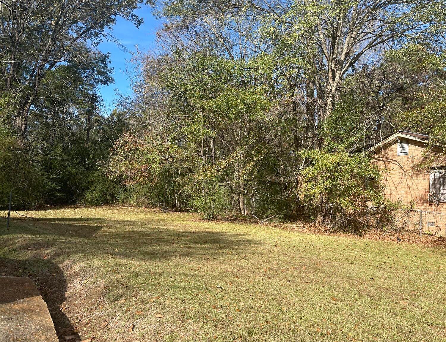 3853 Warner Ave Jackson, MS 39213  | Single Family