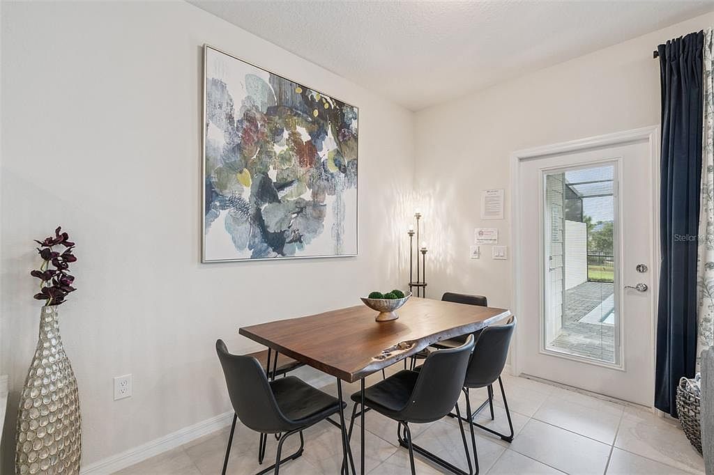 921 Paradise Dr Davenport, FL 33897 | New build