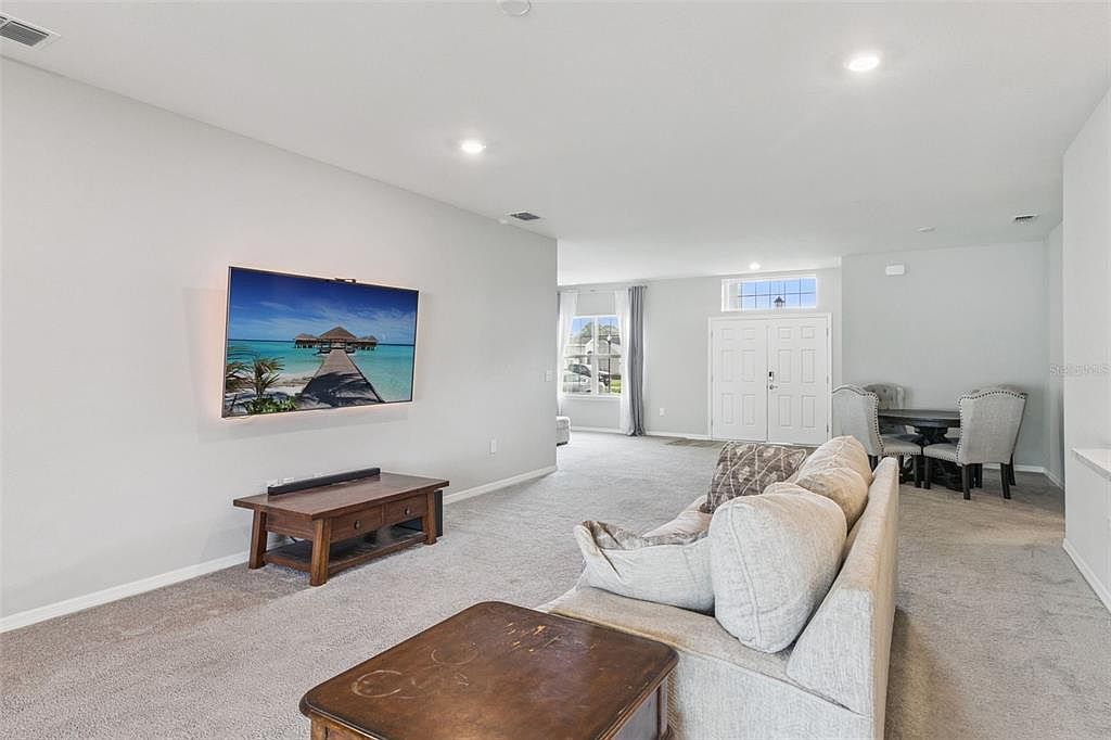 1069 Montgomery Ln Polk City, FL 33868 | Single Family