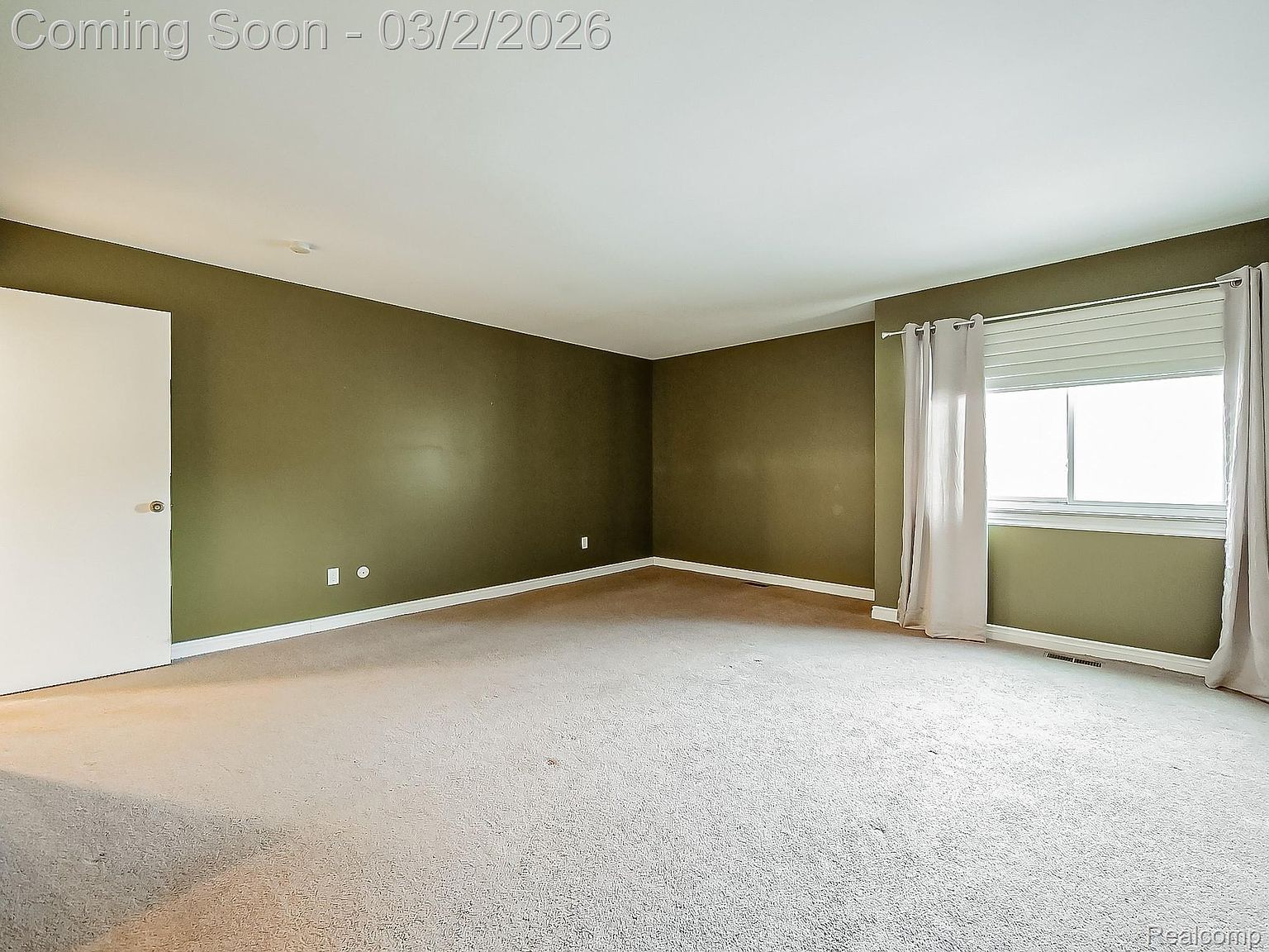 4411 Laurel Club Cir West Bloomfield, MI 48323  | Condominium