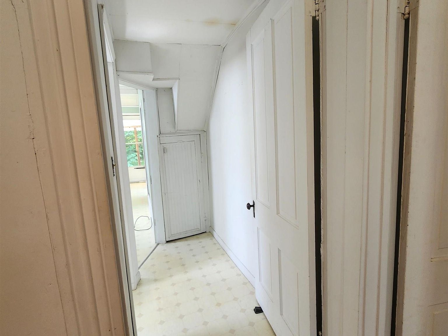 124 W Sullenberger Ave Malvern, AR 72104 | Single Family