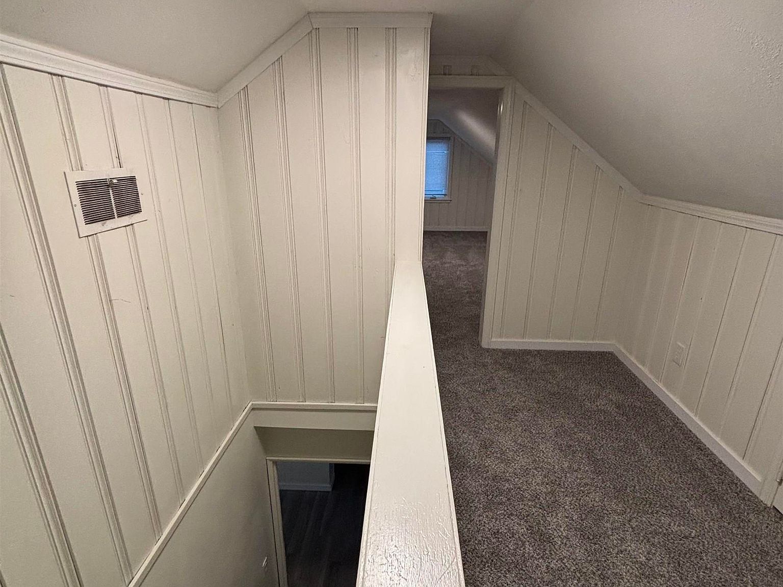 606 7th St Whittemore, IA 50598 | Single Family