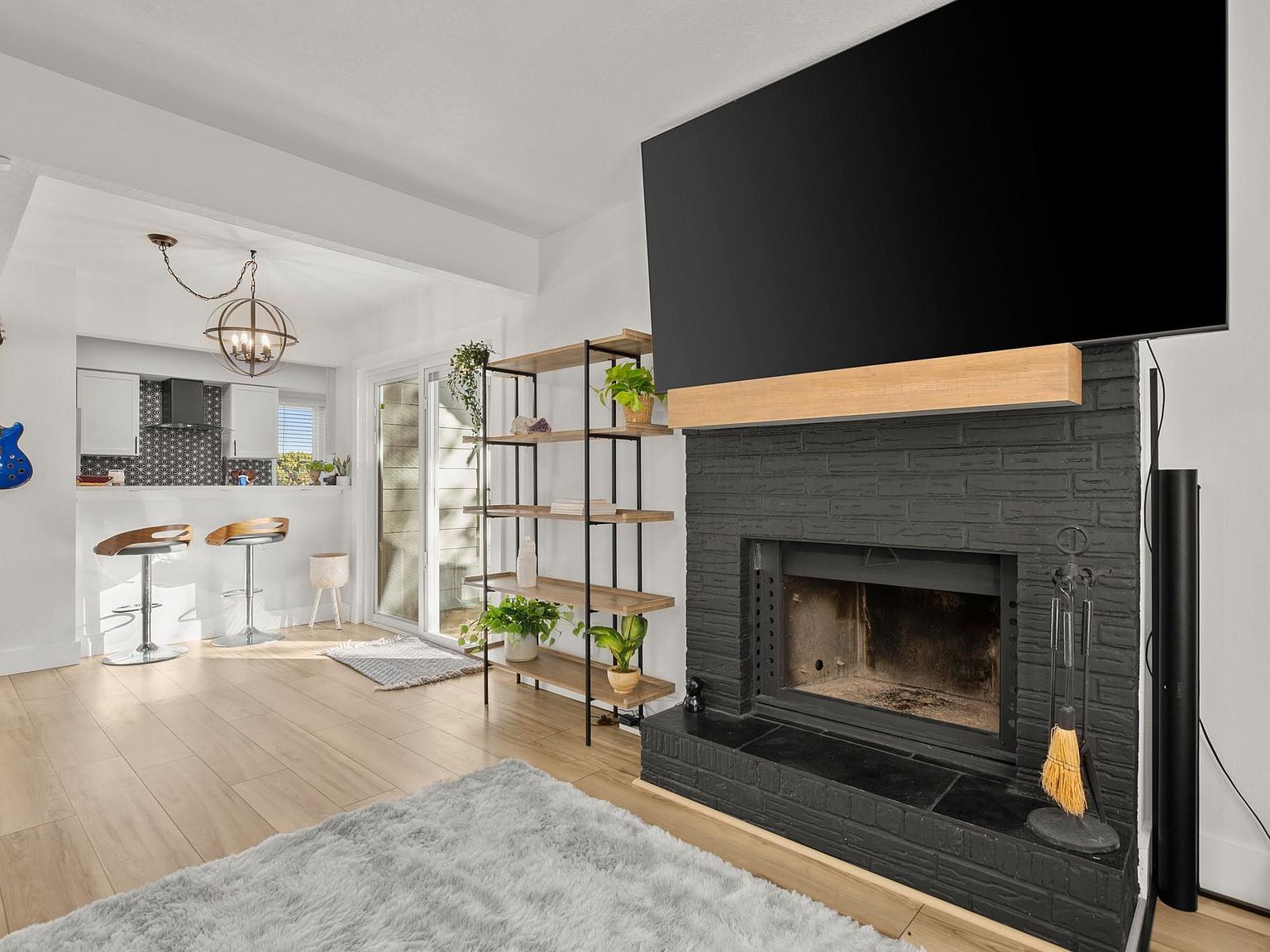 7001 Woodhue Dr #A Austin, TX 78745 | Condominium