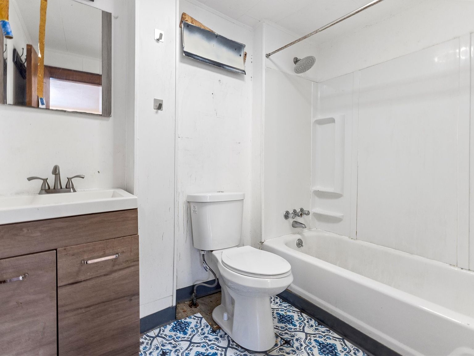 10 Stone St Binghamton, NY 13903  | Single Family