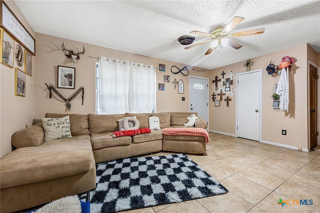 607 S Summer St Lampasas, TX 76550  | Single Family