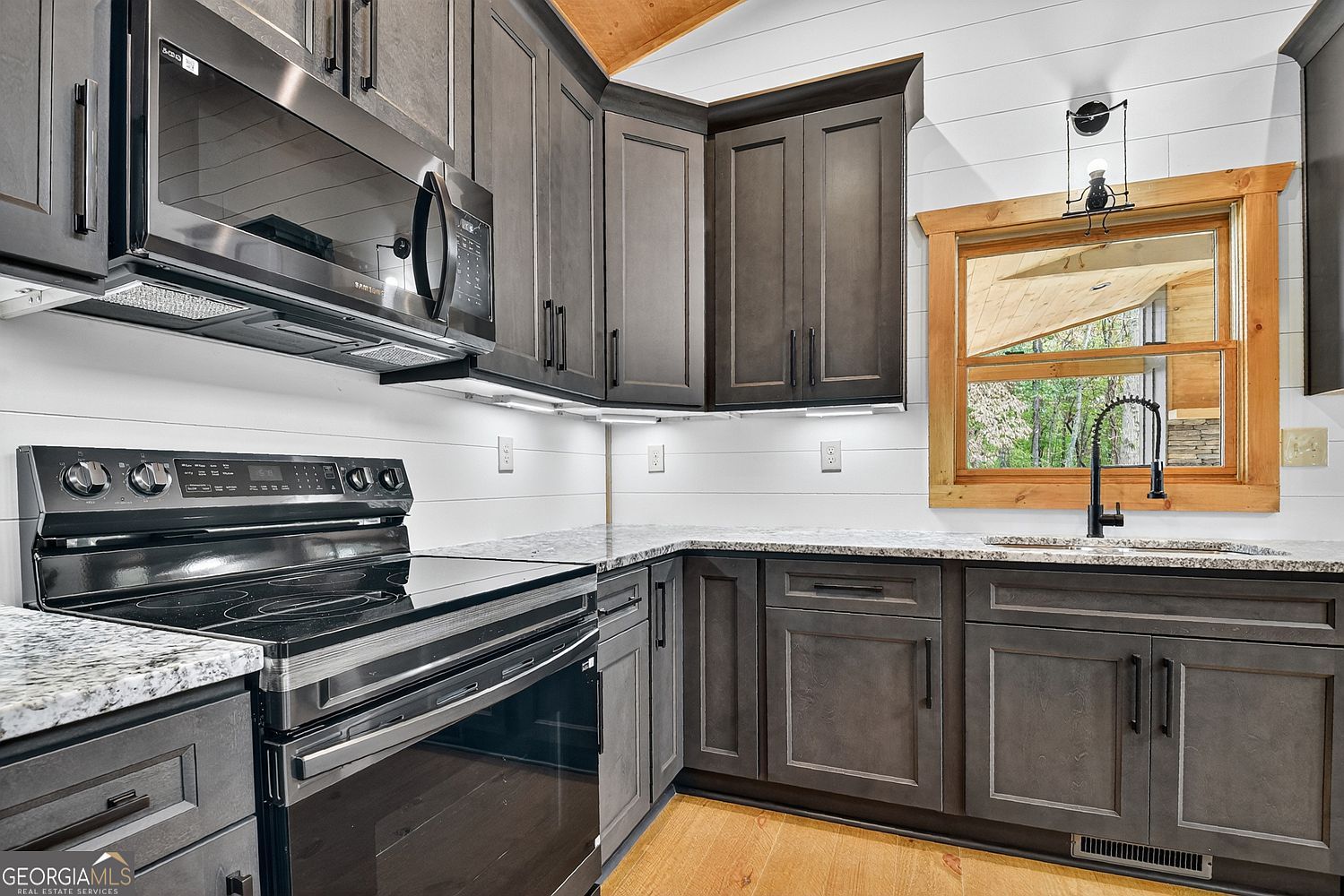 288 Windy Valley Blue Ridge, GA 30513  | Single Family