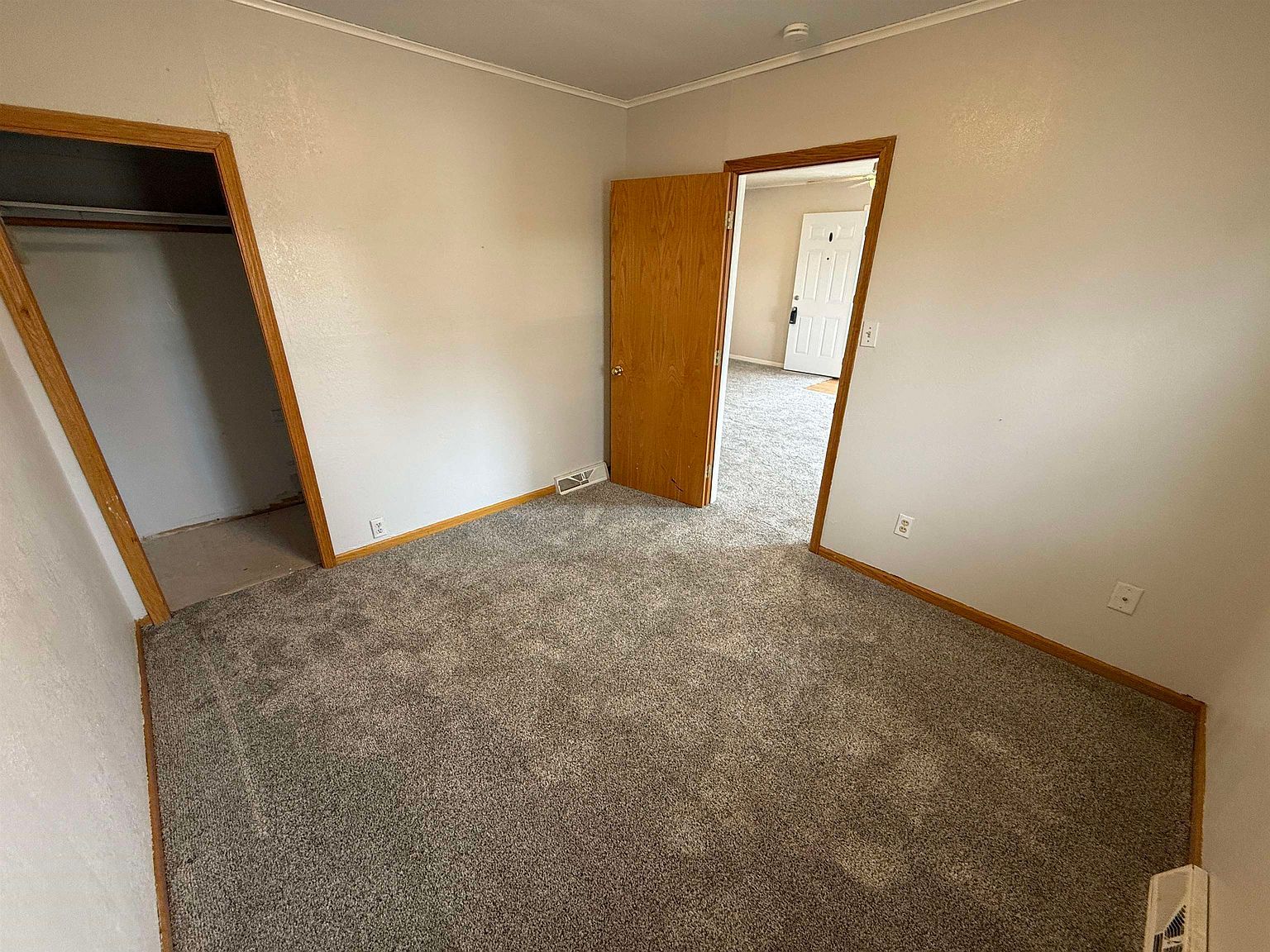 416 E 34th St Kearney, NE 68847  | Single Family