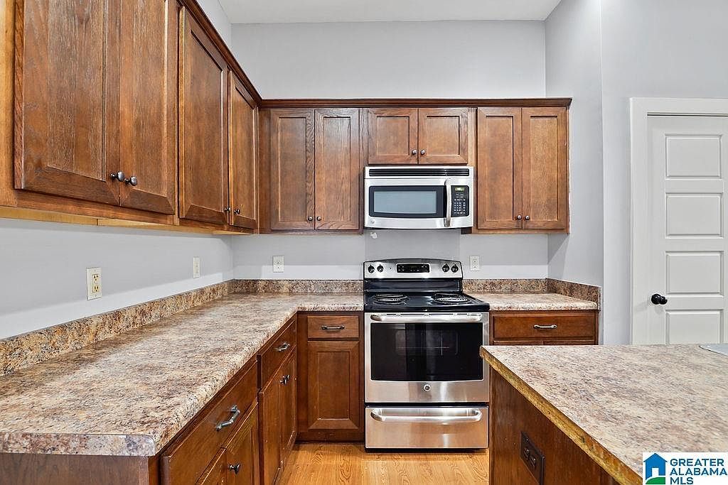 237 The Heights Dr Calera, AL 35040  | New build