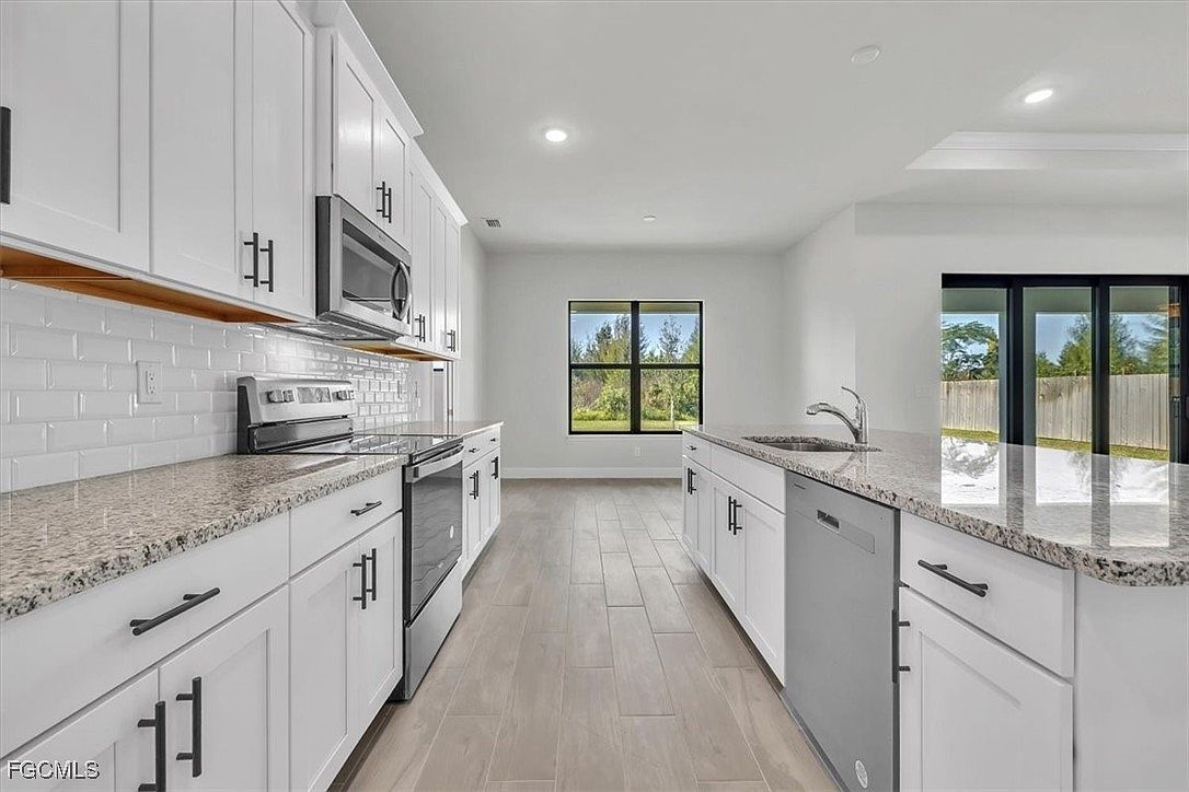 414 SW 19th Ave Cape Coral, FL 33991  | Single Family