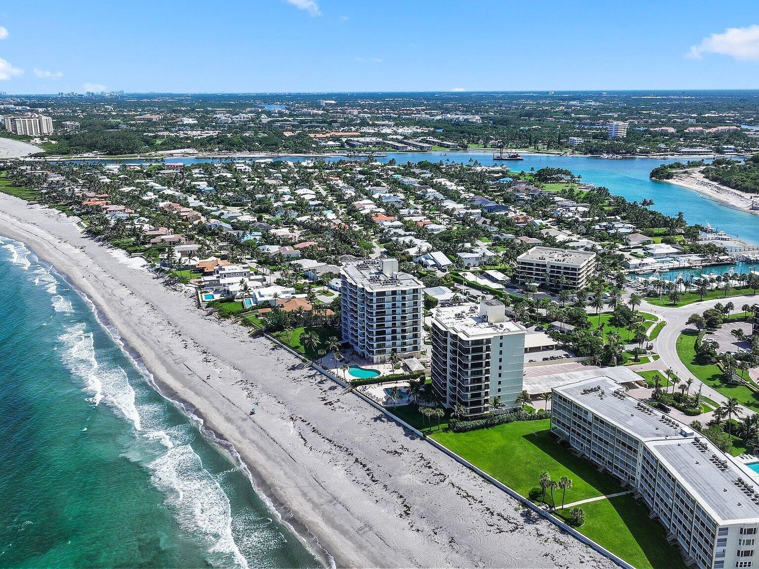 100 Beach Rd APT 103 Tequesta, FL 33469  | Condominium