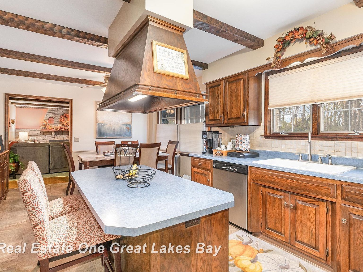 3021 Vessy Dr Saginaw, MI 48601  | Single Family