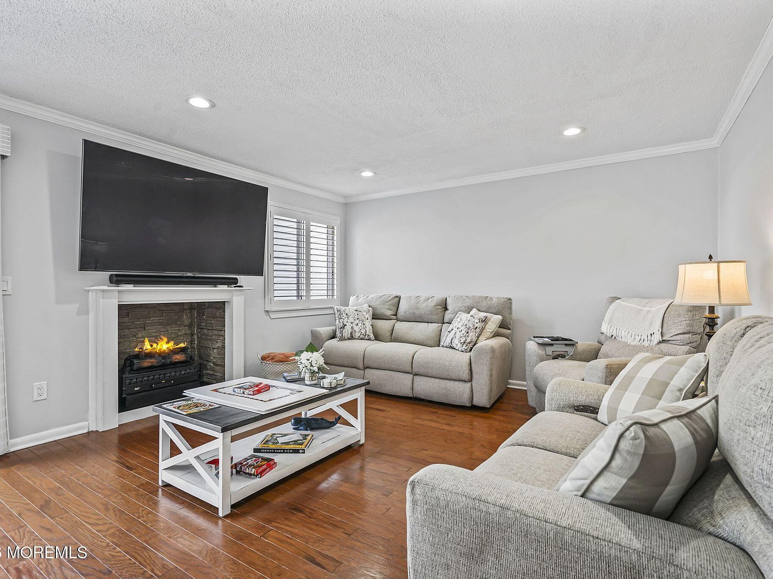 15 Greenwood Dr Freehold, NJ 07728  | Condominium