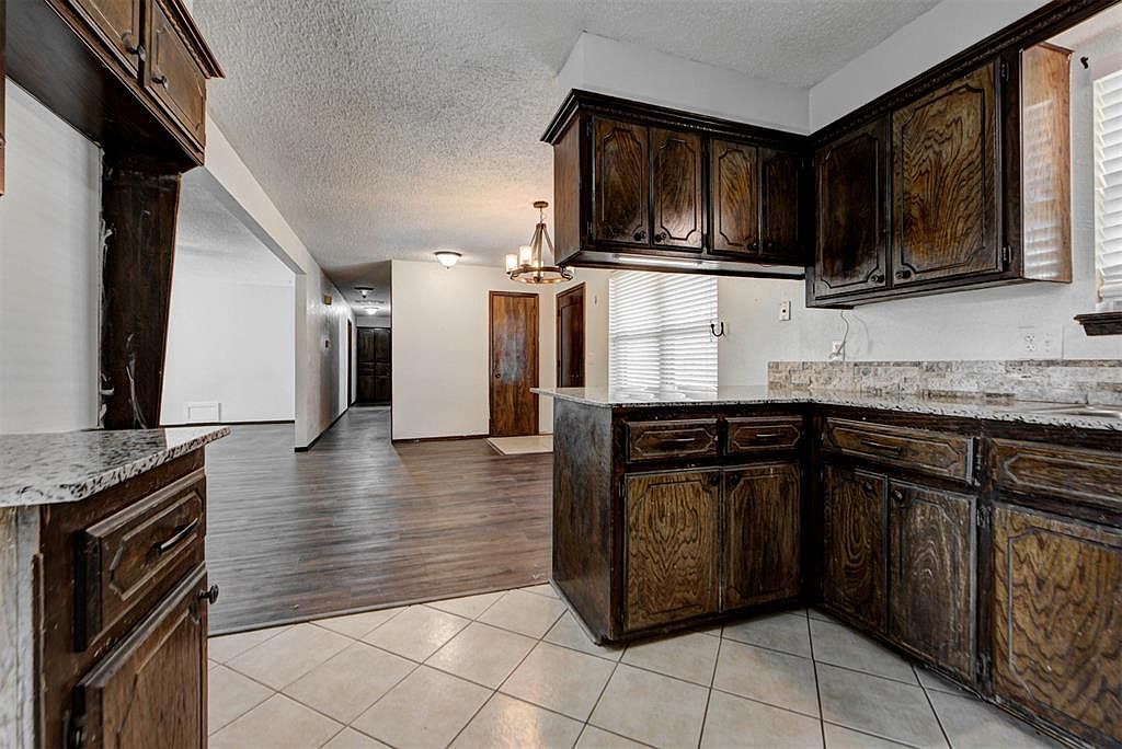 12212 Brasier Rd Oklahoma City, OK 73165  | Single Family