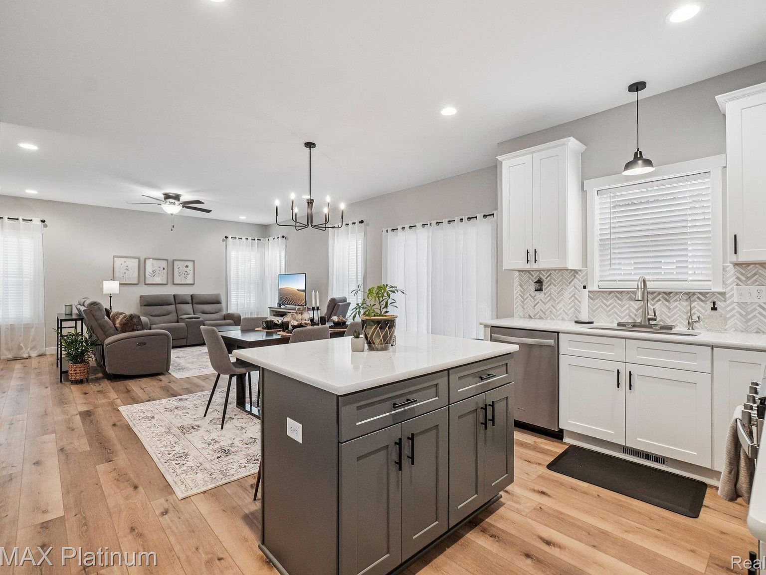 5261 Autumn Kirsten Dr Fowlerville, MI 48836  | Single Family