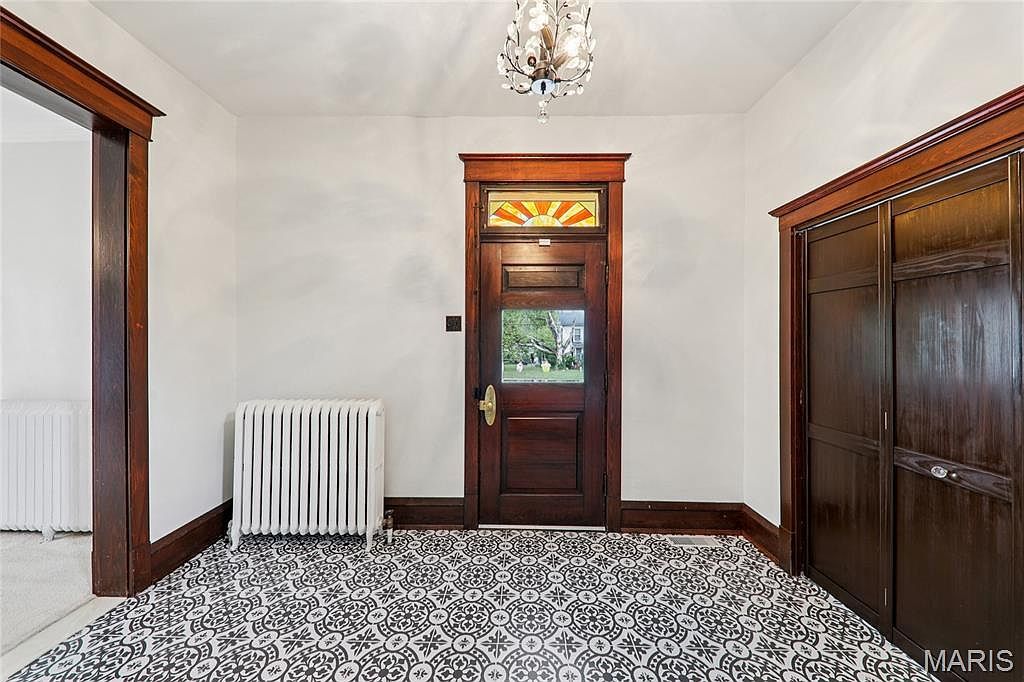 416 N Main St Trenton, IL 62293  | Single Family