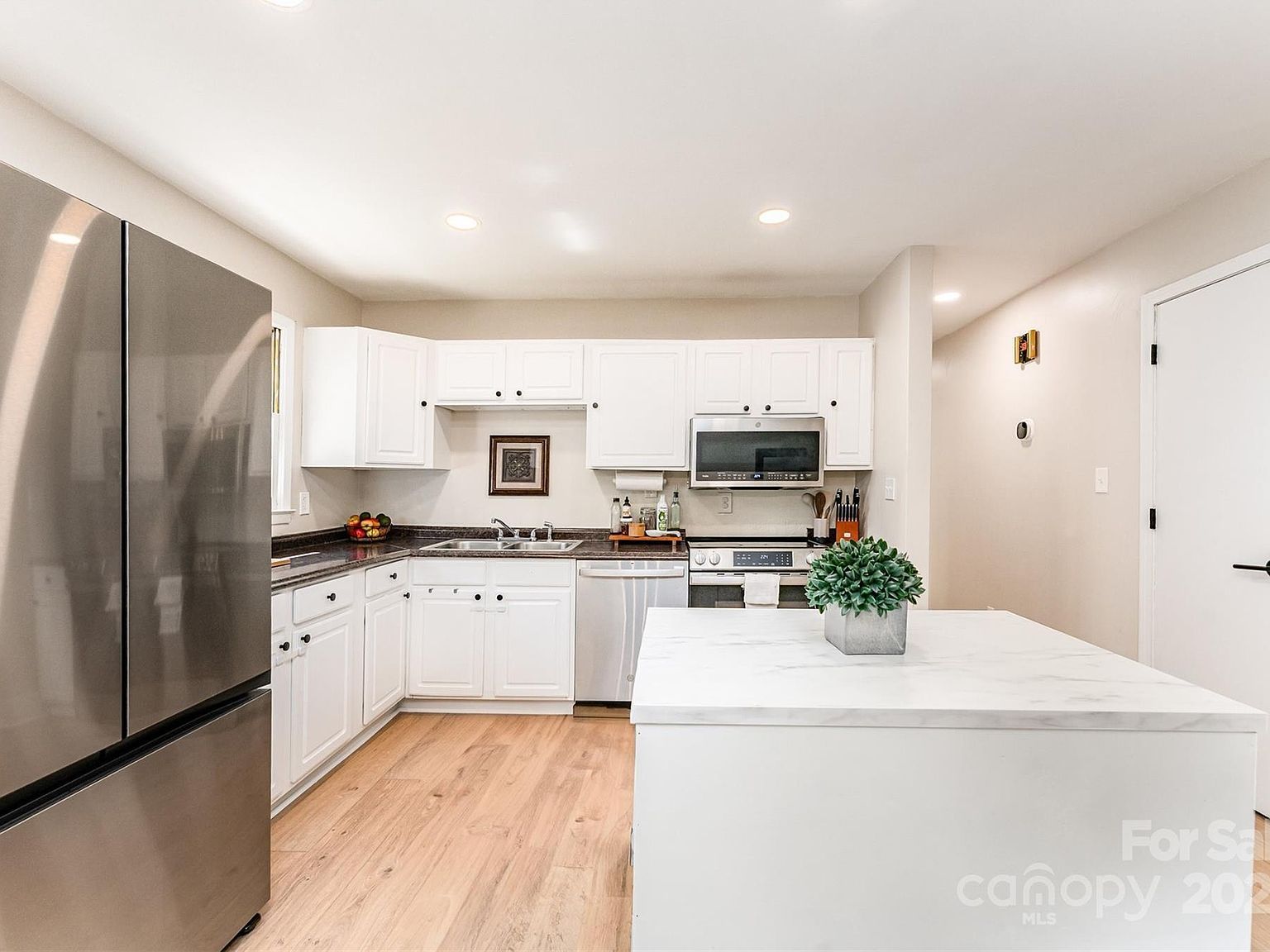 6000 Ferndale Pl Charlotte, NC 28215 | Single Family