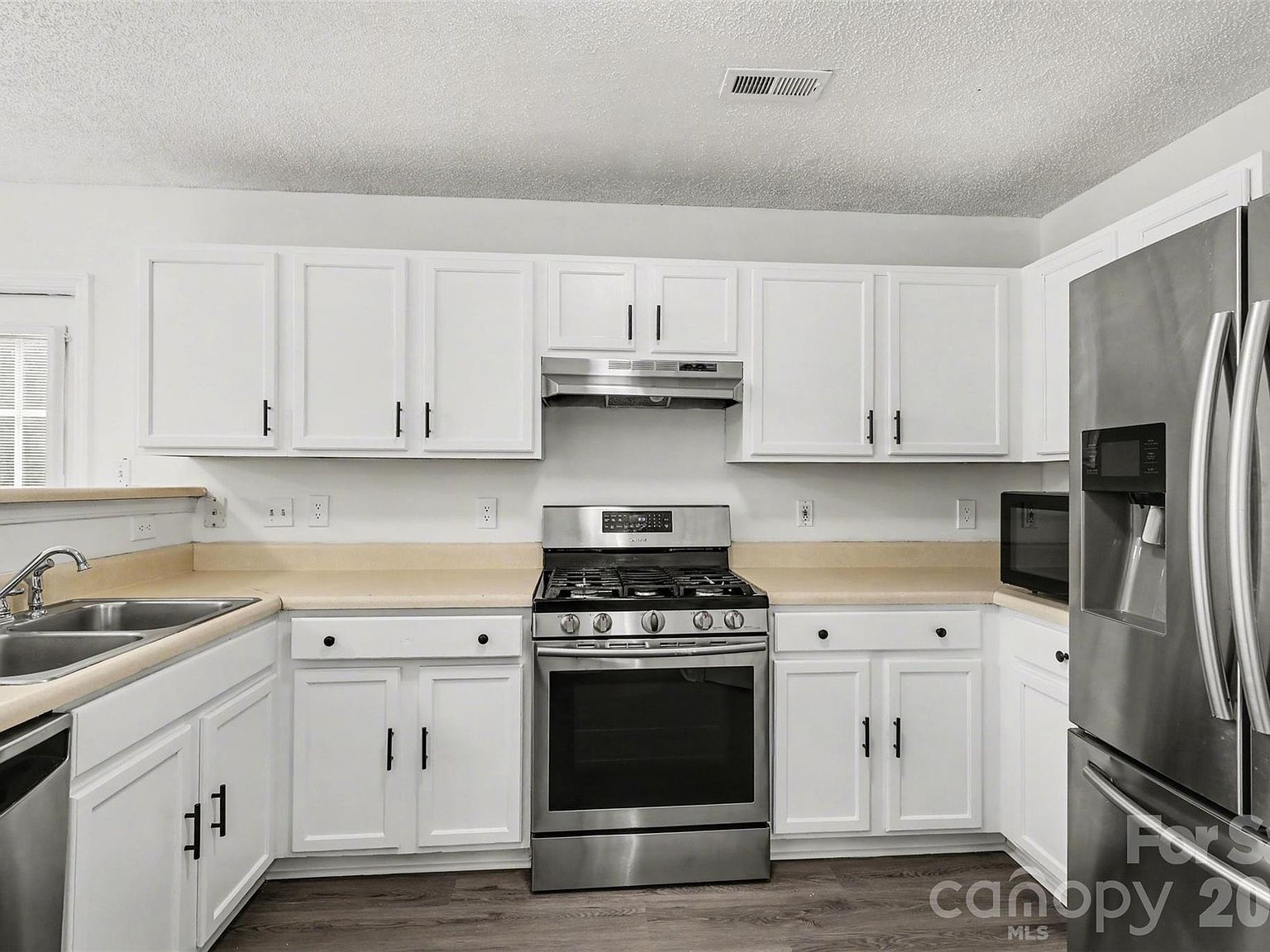 4407 Devonhill Ln Charlotte, NC 28269 | Single Family