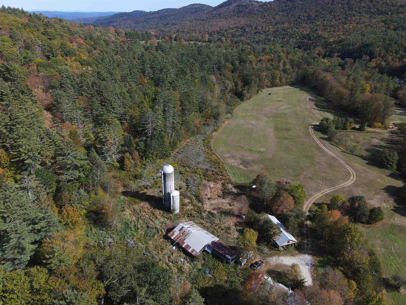 127 Trombley Rd Andover, VT 05143  | Single Family