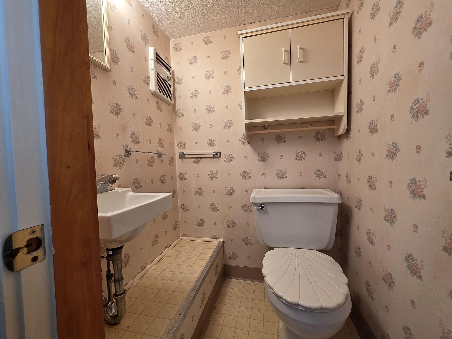 62 Mark St Springfield, VT 05156 | Single Family