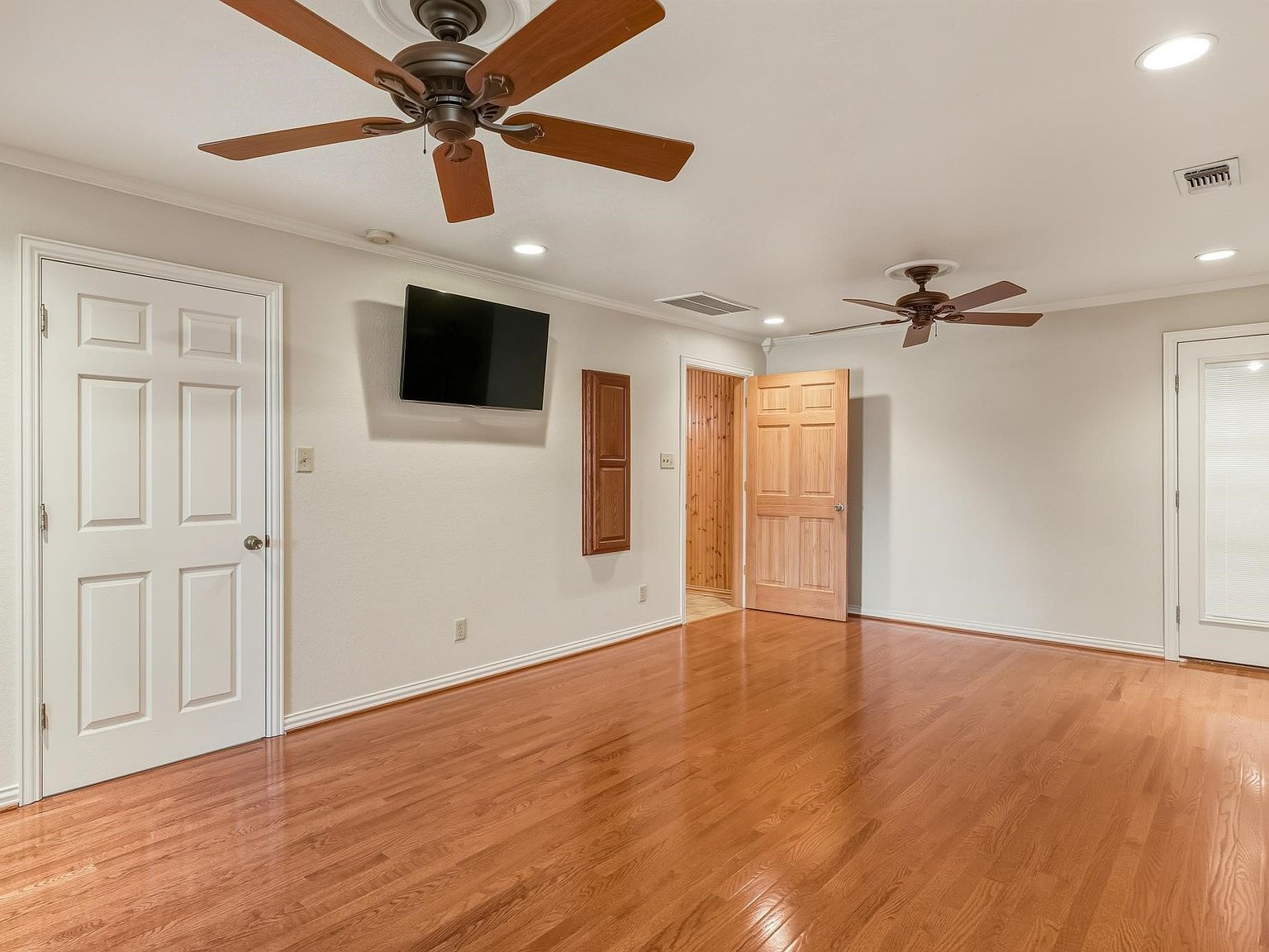 904 County Road 3341 Paradise, TX 76073  | Single Family