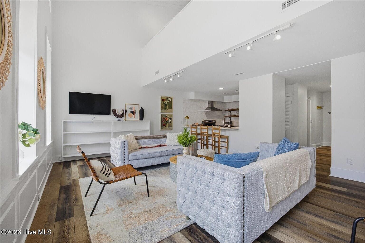 20 S Front St #R1 Wilmington, NC 28401  | Condominium