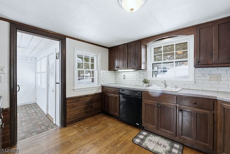 41 Summit Rd Sparta, NJ 07871 | Single Family