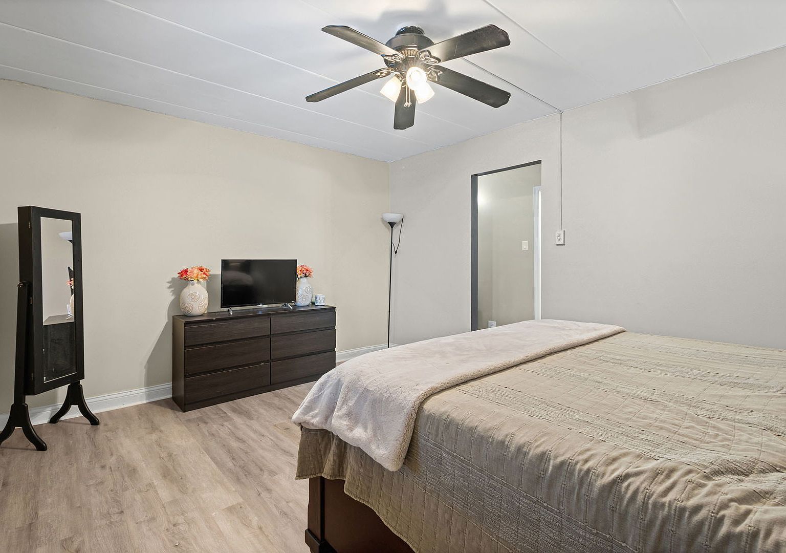 10831 S Keating Ave APT 1NW Oak Lawn, IL 60453 | Condominium