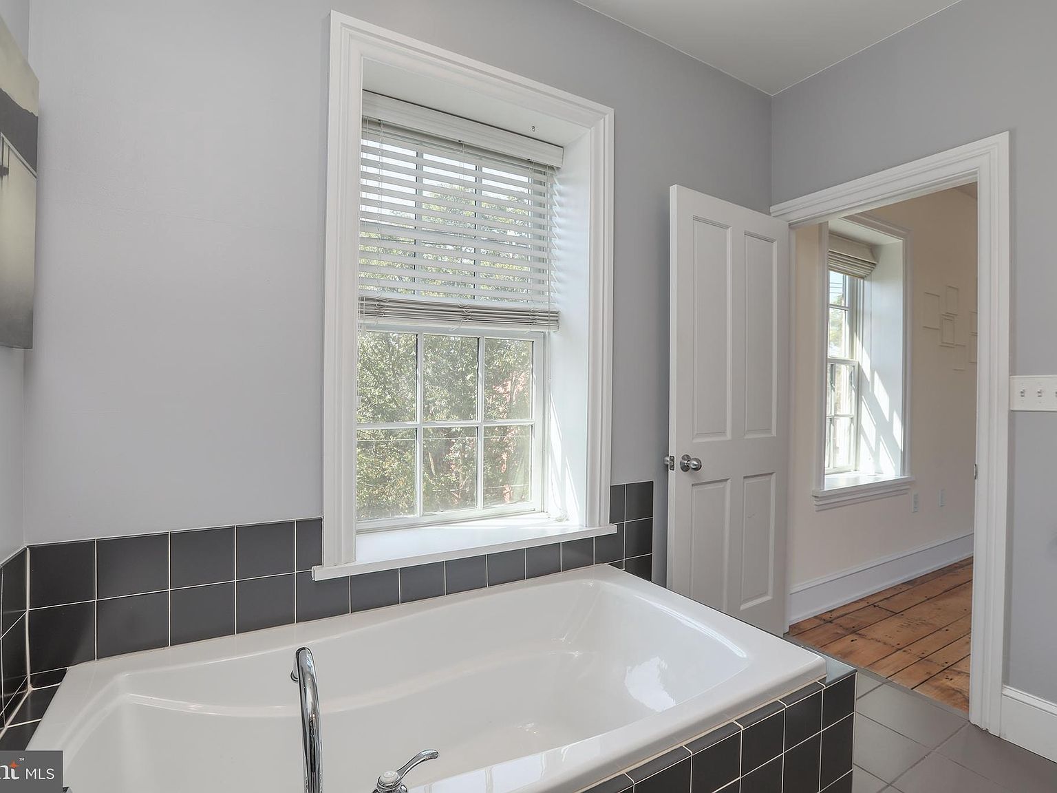 242 Centre St UNIT 1 Trenton, NJ 08611  | Condominium