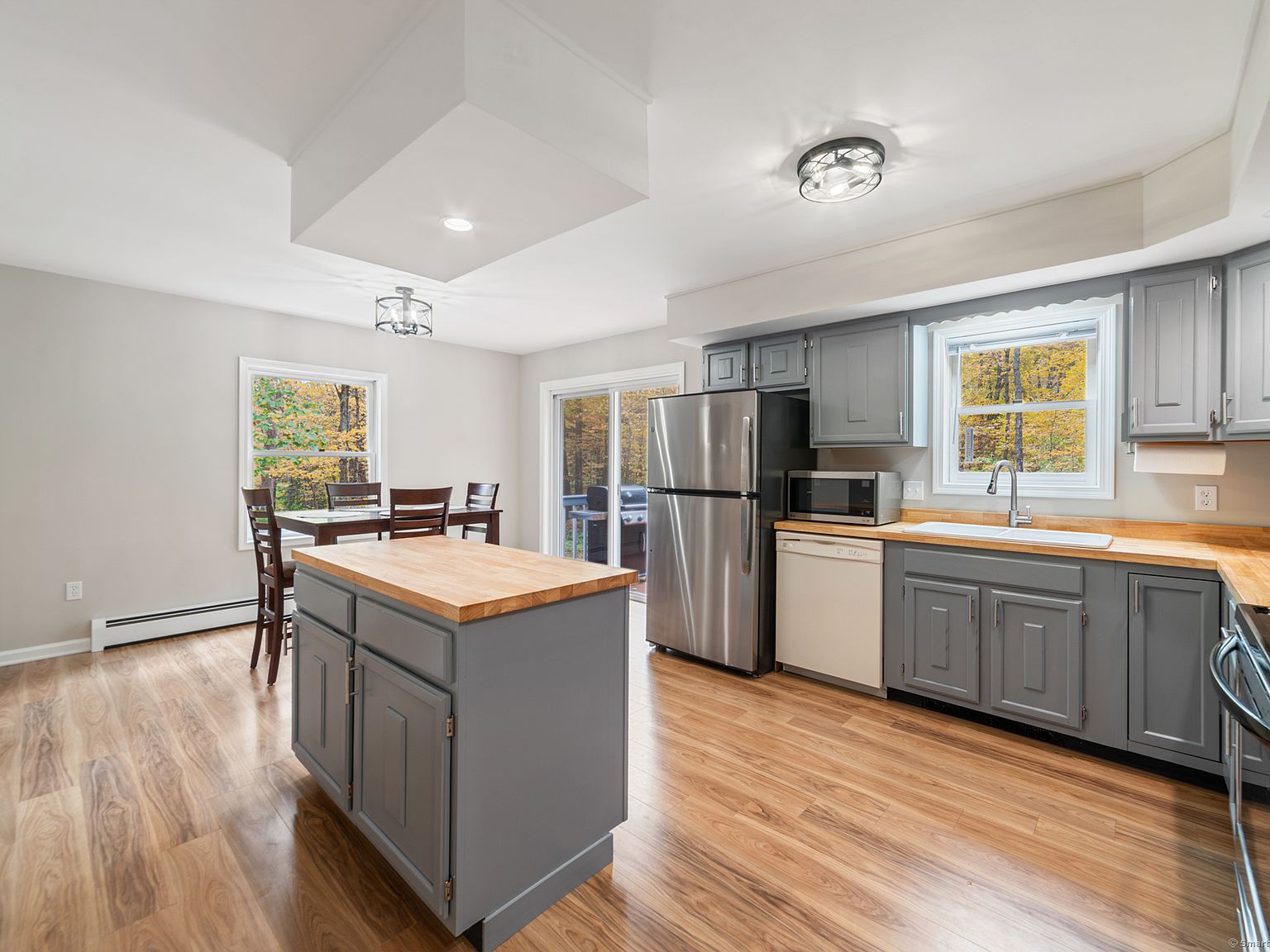 541 Judd Rd Southbury, CT 06488  | Single Family