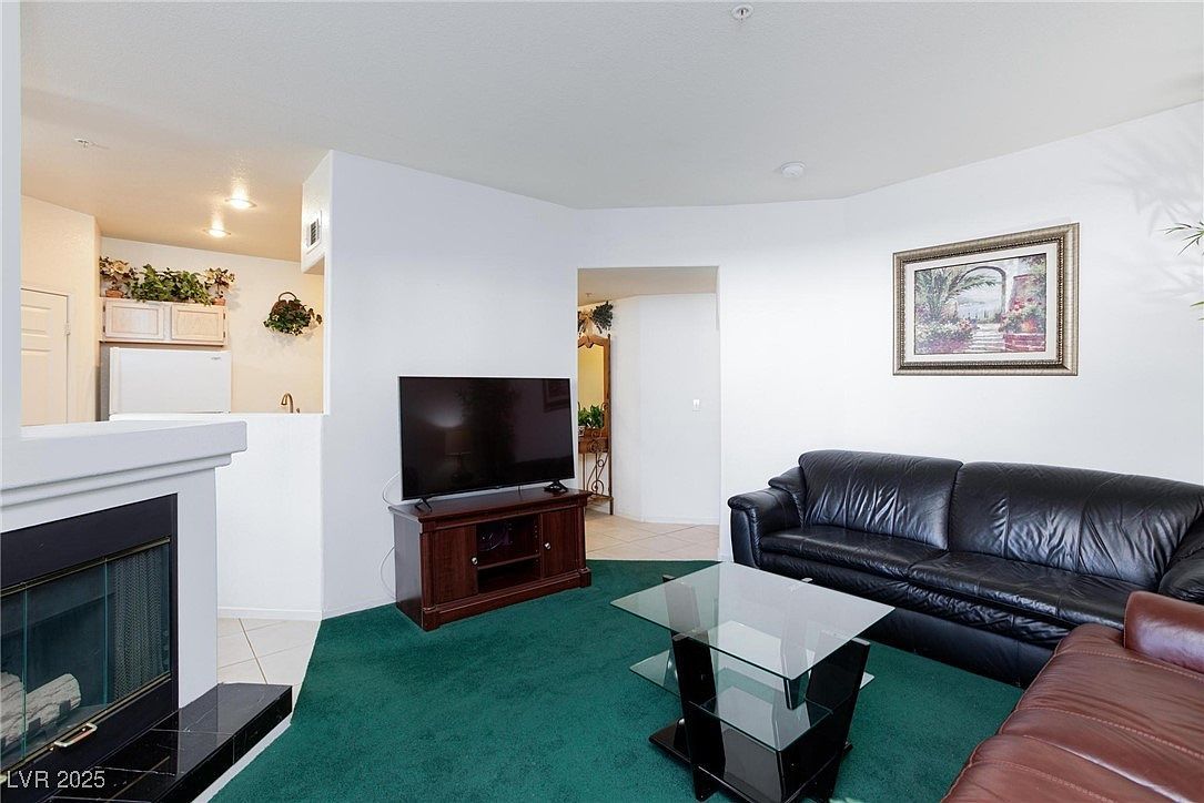 6480 Annie Oakley Dr UNIT 511 Las Vegas, NV 89120  | Condominium