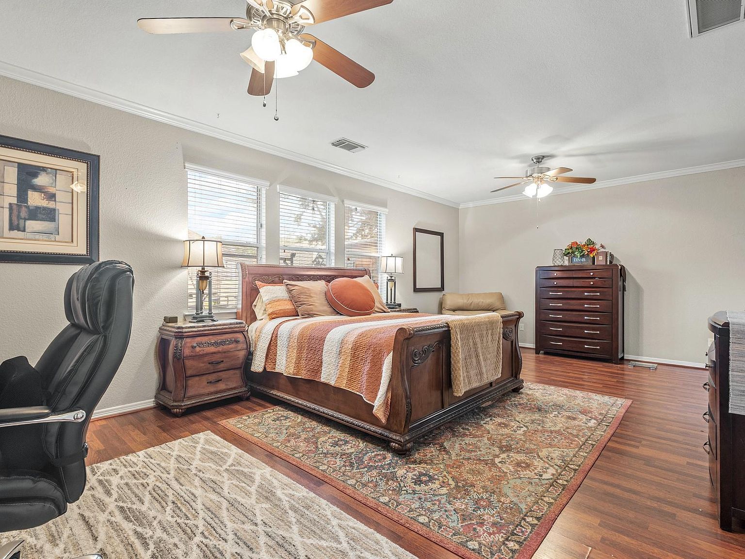 1910 Highland Point Ct Pearland, TX 77581  | Single Family