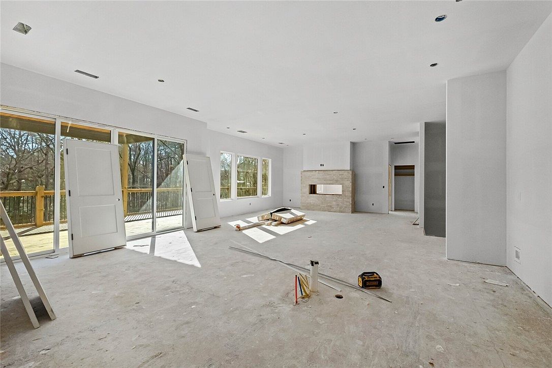 2 Helmsley Cir Bella Vista, AR 72715  | Single Family