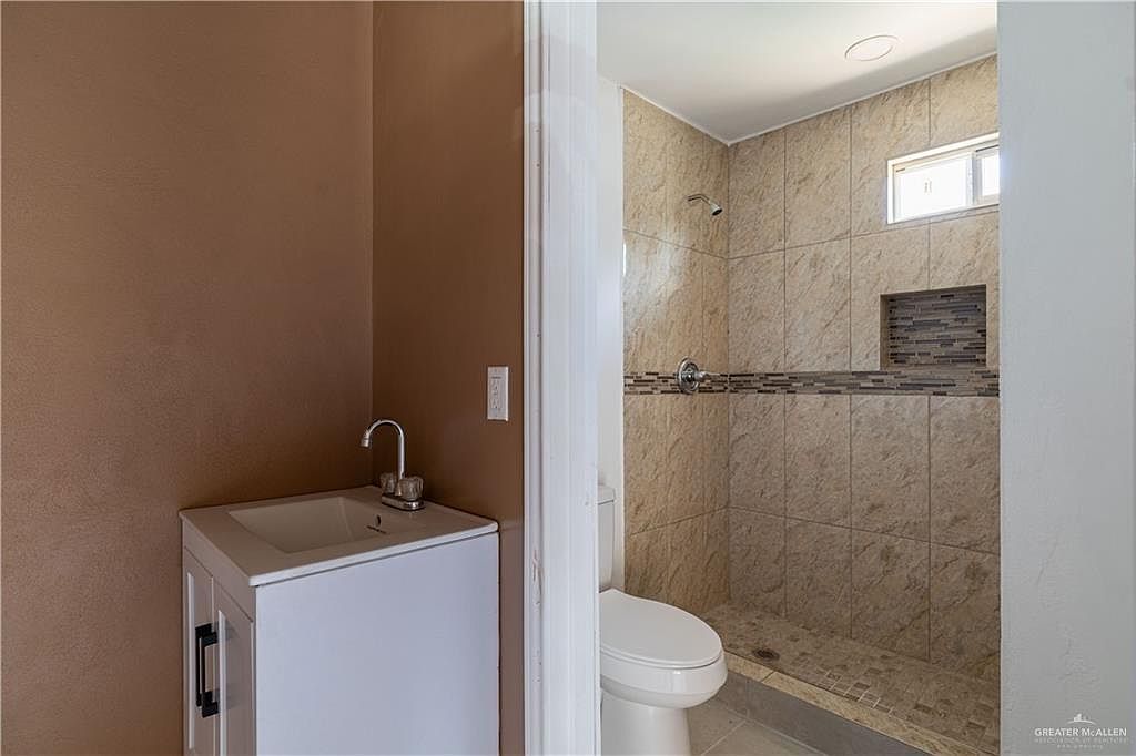 6707 S Rivera St Pharr, TX 78577 | Single Family